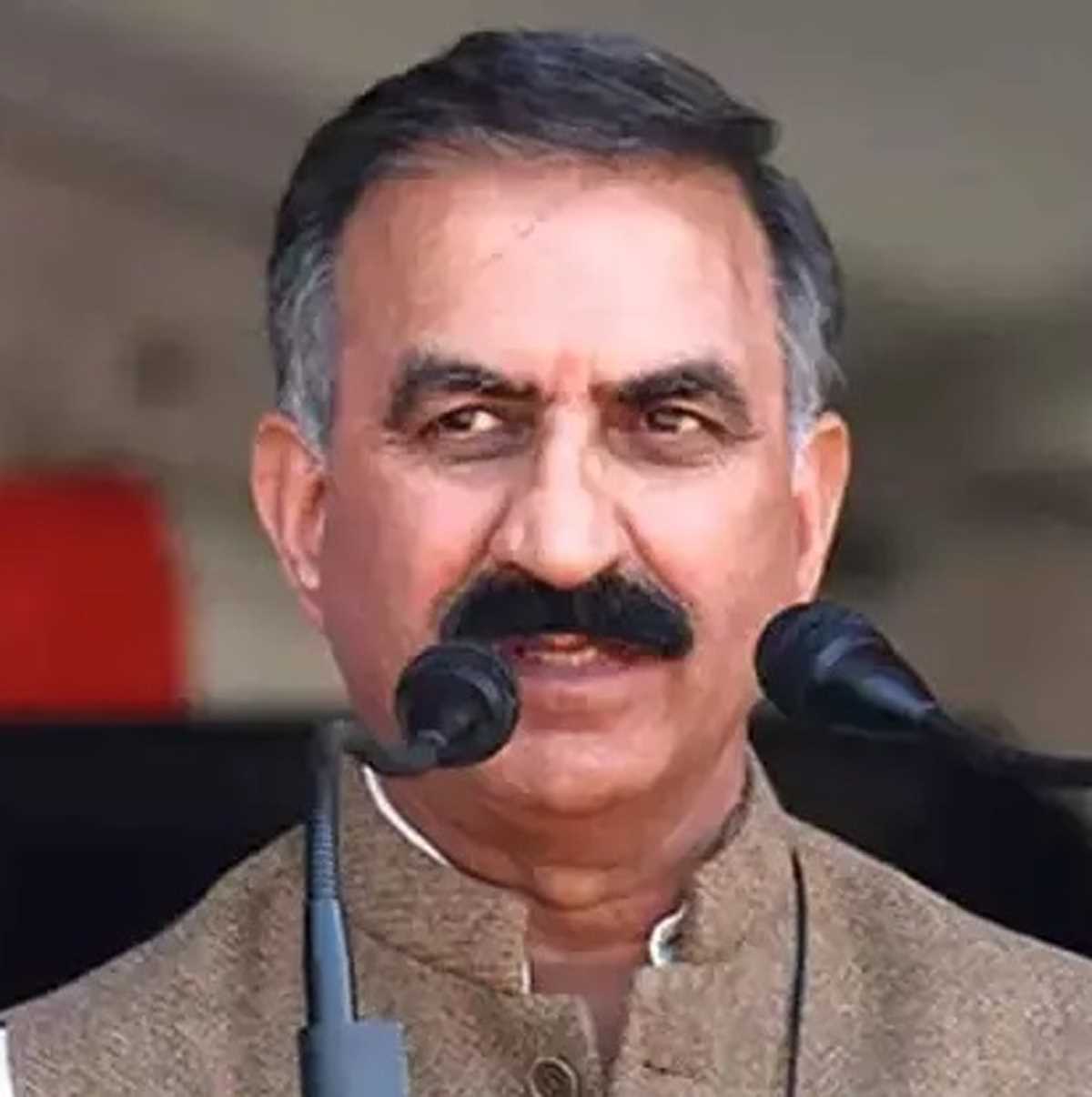 हिमाचल के मुख्यमंत्री ने विभागों से कहा : 1 जनवरी से कोई डीजल, पेट्रोल वाहन नहीं खरीदें